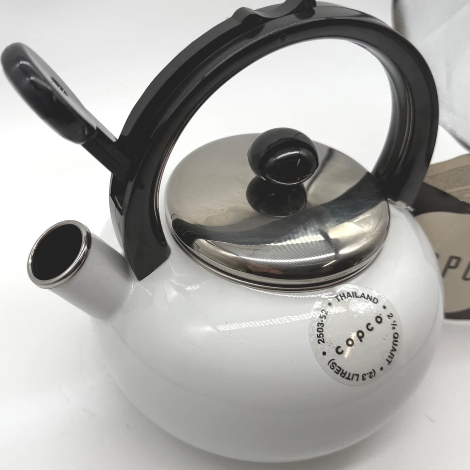 Hervidor de agua COPCO de 2,5 cuartos de galón de esmalte blanco con mango negro Foto 3 de 4