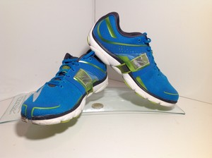 brooks pure flow 4 mens
