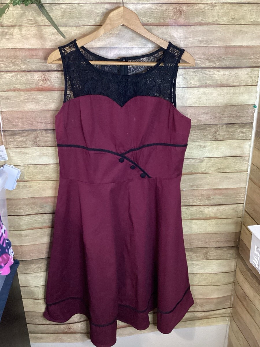 tuckernuck green lace palmerston dress Forest Green Lace Calliope Dress Tuckernuck Green Lace / XXS