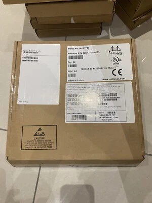 Mellanox- MCP7F00-A003 splitter cable QSFP28 to 4xSFP28 ETH100GbE to 4x25GbE 3m - Image 1 of 3