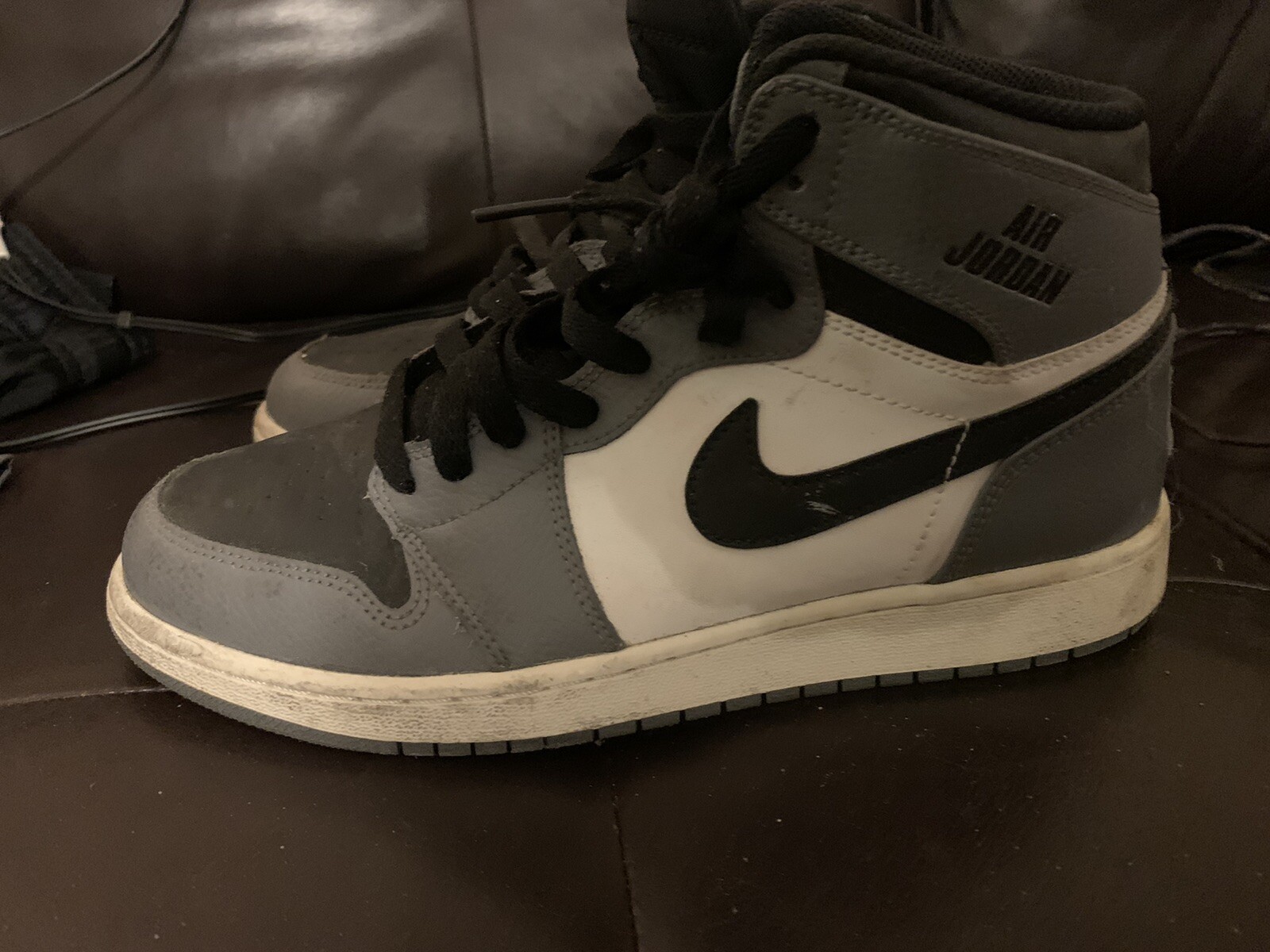 GS OG NIKE RARE AIR JORDAN RETRO 1 MID SHADOW BLACK GRYWHITE 705300-024 SZ 6.5Y