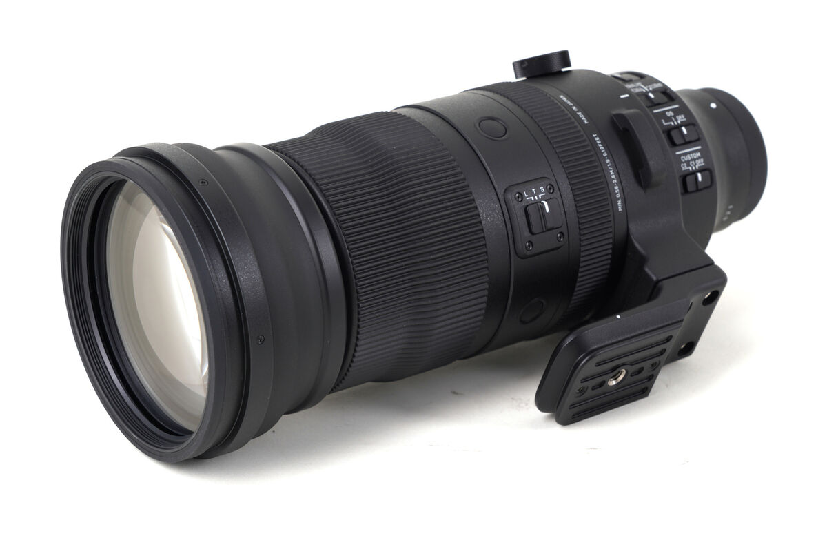 Sigma 150-600mm f/5-6.3 DG DN OS Sports Zoom Lens for Sony E Sigma 150-600mm f/5-6.3 DG DN OS Sports Zoom Lens for Sony E