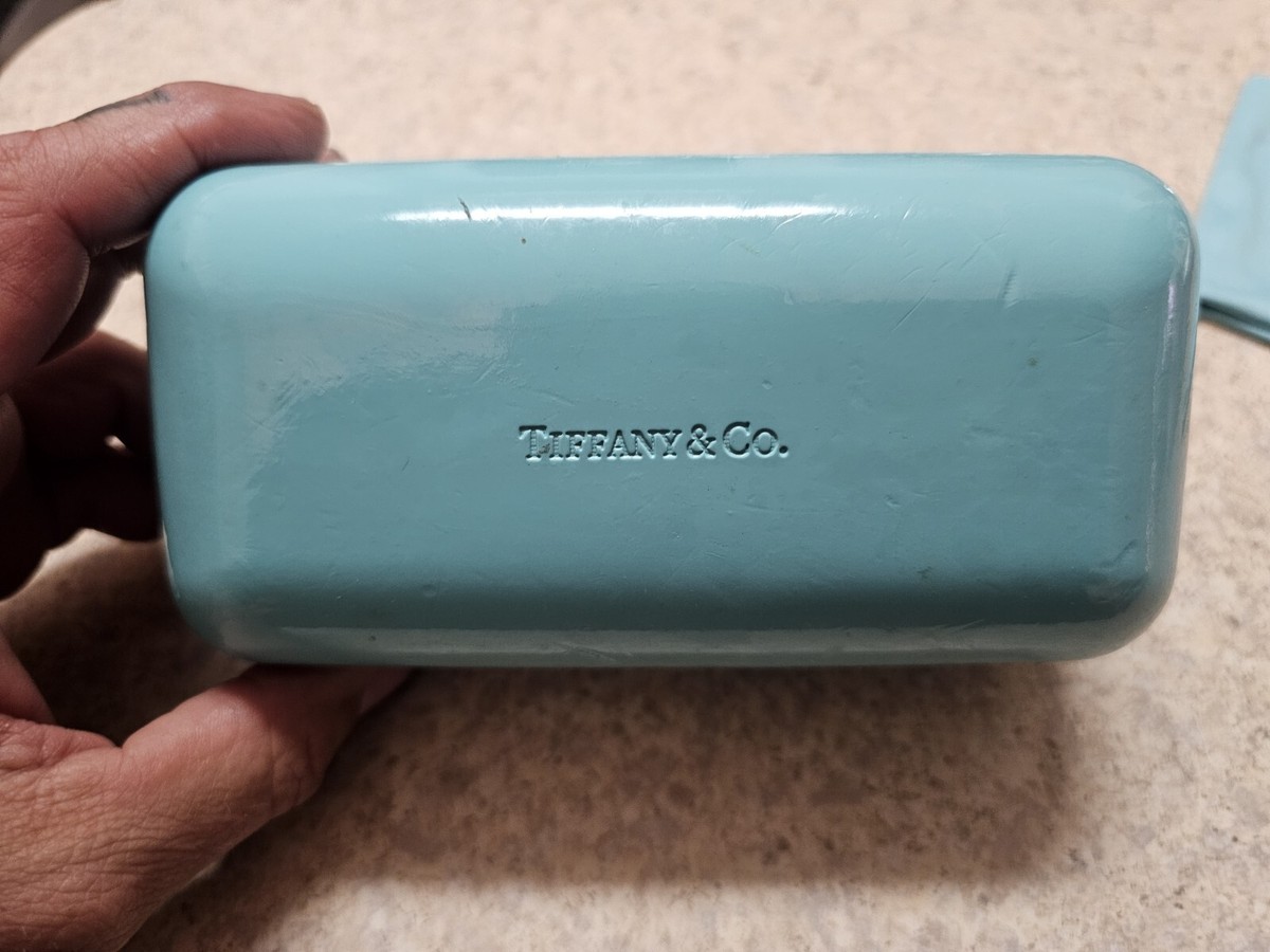 Tiffany & Co. Eye Glass Case and Cleaning Cloth Sunglasses  display picture 1