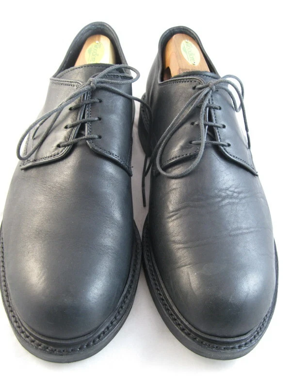 Surrey hotsell derby shoe