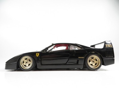 1:18 Bburago Ferrari F40 Autodrom Gold Edition 
