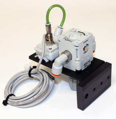 SMC IRV10-LN07 vacuum regulator, IRV VACUUM REGULATOR SMC ZSE30A-01-N digital va