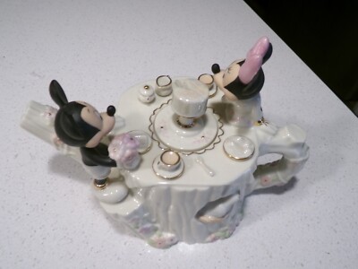 LENOX MICKEY AND MINNIE'S TEAPOT | eBay