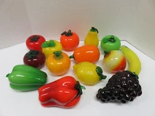 Blown Art Glass Fruits and Vegetables Peppers Lemon Banana Pear Apples Lot of 14