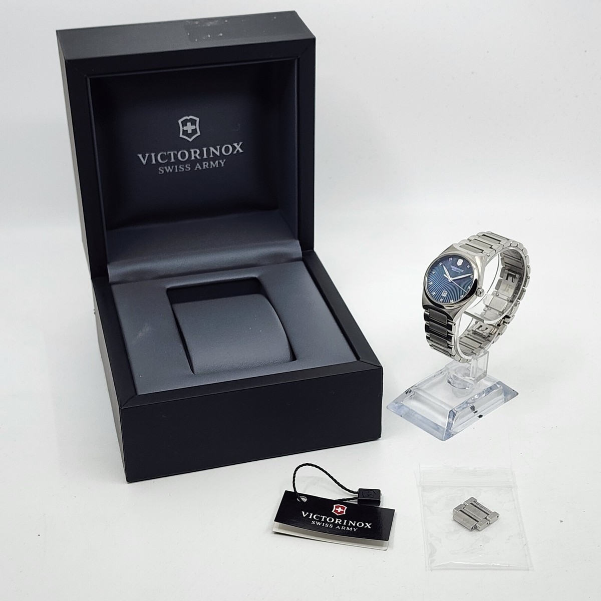 Victorinox 241536 Swiss Army Blue Mother Of Pearl Dial Silver-Tone