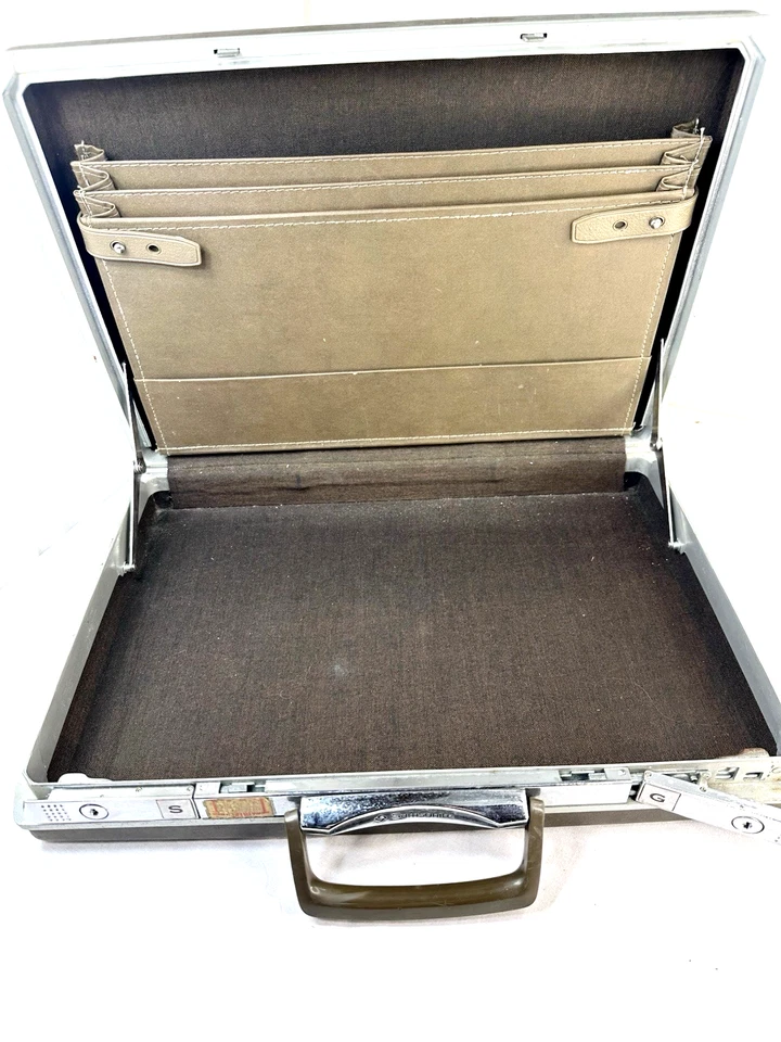 复古新秀丽经典棕色硬壳公文包 18x12.5 英寸无钥匙 FrShp — 第 3/4 张图片