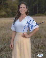 Erin Krakow When Calls the Heart Autographed Signed 8x10 Photo COA 