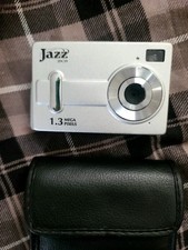 Vntg Jazz JDC-39 1.3 Megapixel Digital Camera W/ Case