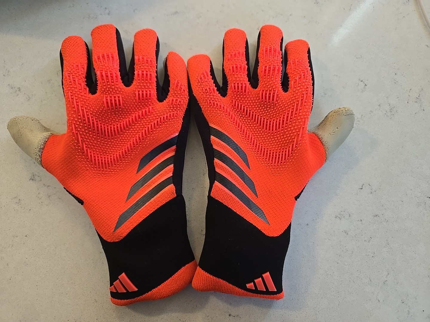 goalkeeper gloves size 7