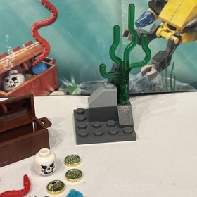 LEGO Aqua Raiders: Deep Sea Treasure Hunter (7770) Complete with Minifigs READ!