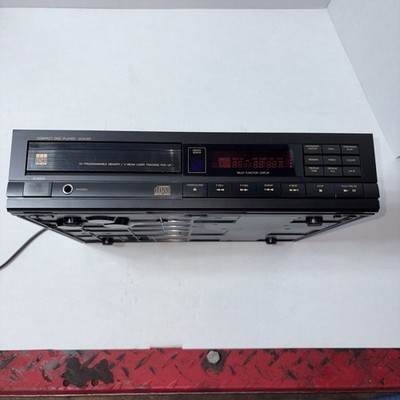 BSR Compact Disc Player Model 2020XR-- For Parts NO REMOTE