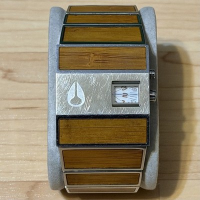 NIXON ROTLOG（ロトログ）　BAMBOO（バンブー） Nixon The Rotolog Direct Time Bamboo Wood Grain Surf Analog Mens