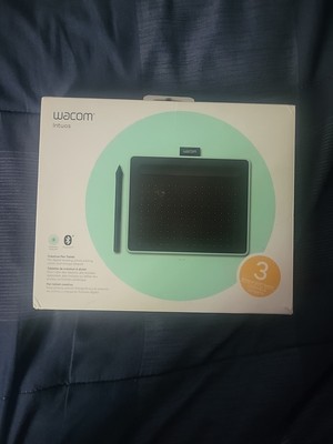 Small Wacom Intuos Drawing Tablet. Includes Pen And USB Connector. Working.