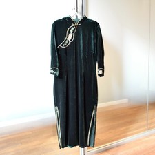 Green Velvet Flower Embroidered Qipao Midi Dress - Chinese Cheongsam