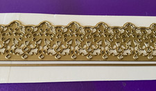 Anna Griffin Border Cutting Dies 12"