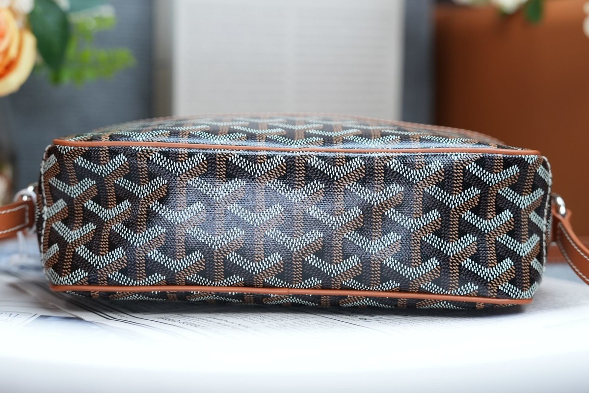 Goyard Monogram Camera Bag 2ways Shoulder Crossbody Bag Women
