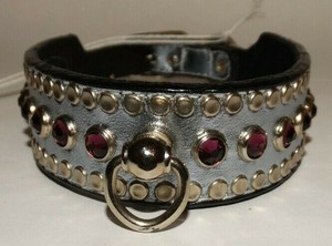 woof wear dog collars