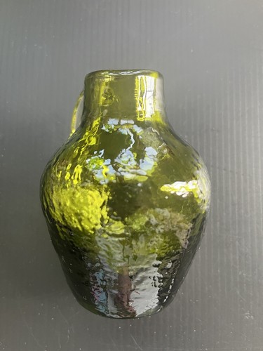 MCM MINI PITCHER DARK GREEN CLEAR APPLIED HANDLE ?RAINBOW OR PILGRIM GLASS - Picture 7 of 16