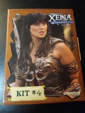 Xena Warrior Princess Fan Club Kit #4 - Photos officielles, VHS, newsletter Chakram