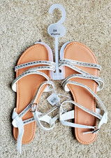  NEW NWT David  s Bridal Sandals for Weddings Size 8