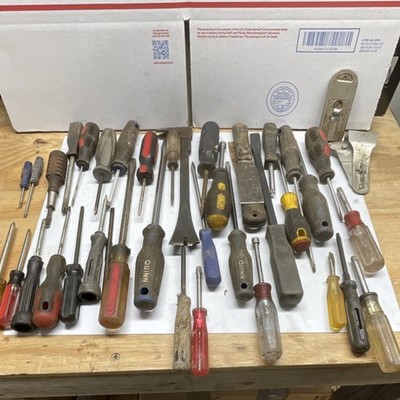 QUINN Stanley 29-Piece Screwdrivers & Nut Drivers Flat/Phillips Set