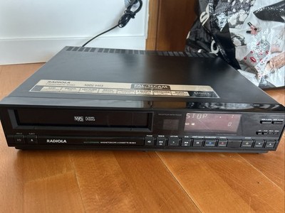 Videorecorder Radiola 86 SB 3 mit Fernbedienung 