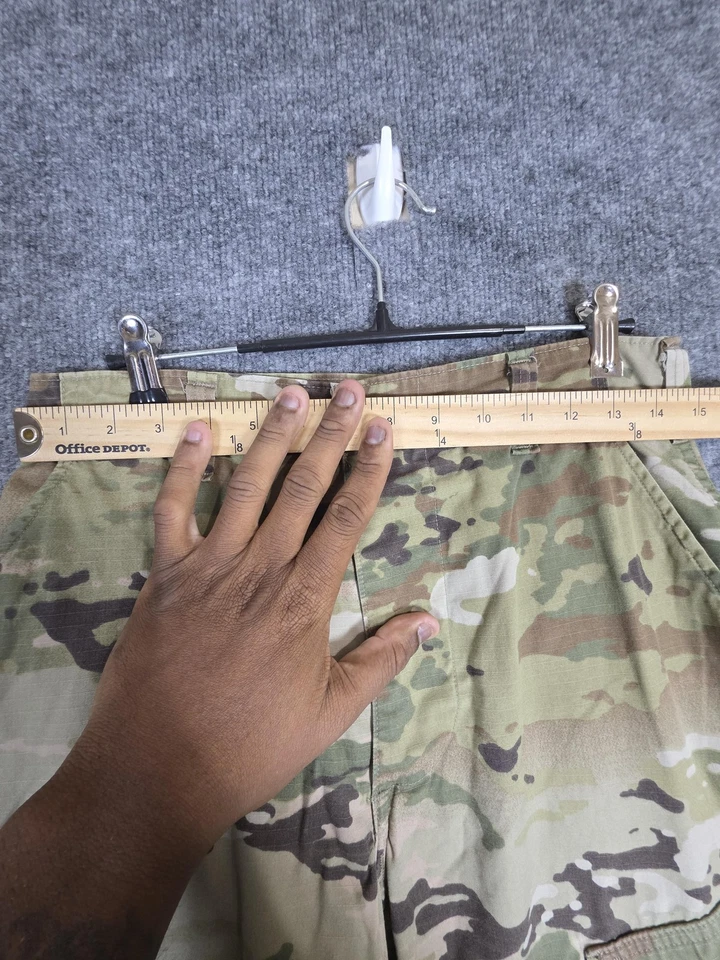 Calça masculina ACU exército dos EUA pequena regular OCP MultiCam Ripstop carga NSN - Imagem 2 de 4