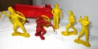 VINTAGE 1950s-60s AUBURN RUBBER FRONTIERSMAN AND WAGON PLAYSET FIGURES