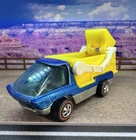 Hot Wheels Redline 1971 Heavyweights Scooper Spectraflame Blue