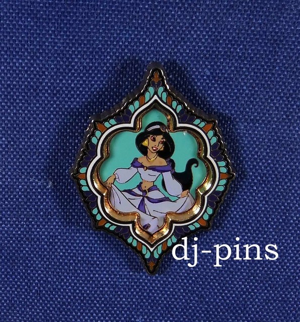 Princess Portraits Jasmine 3D Disney Pin 27660 eBay