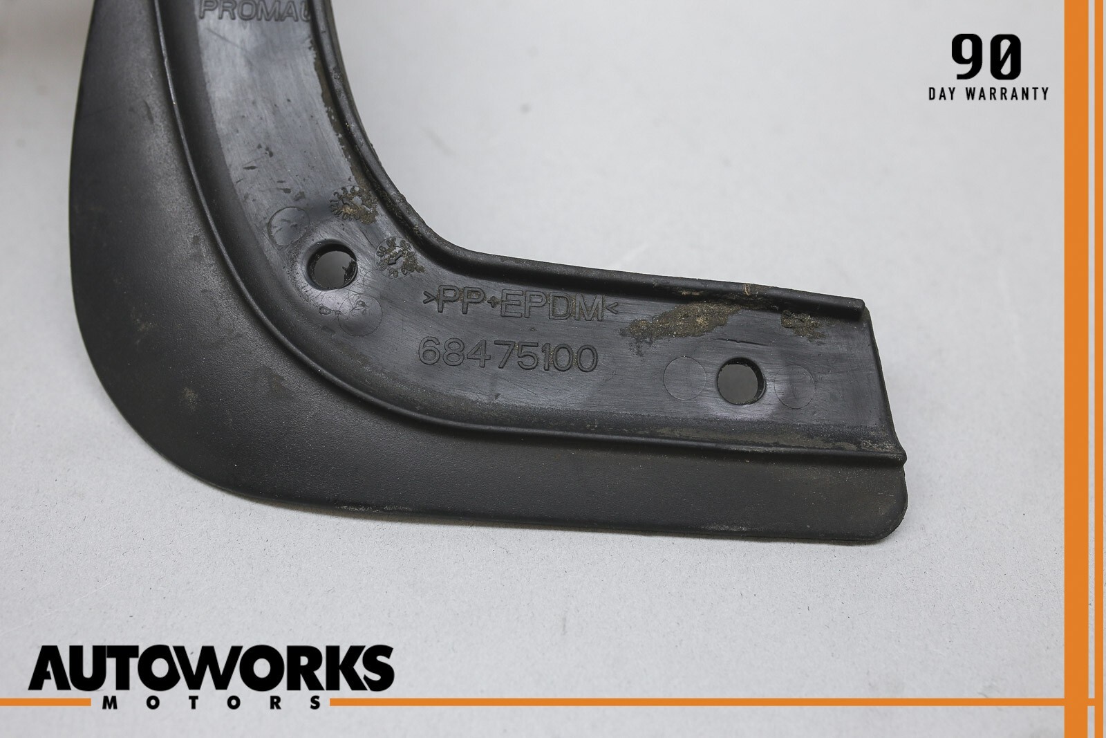 05-07 Maserati Quattroporte M139 Front Left Splash Guard Deflector Mud Flap OEM