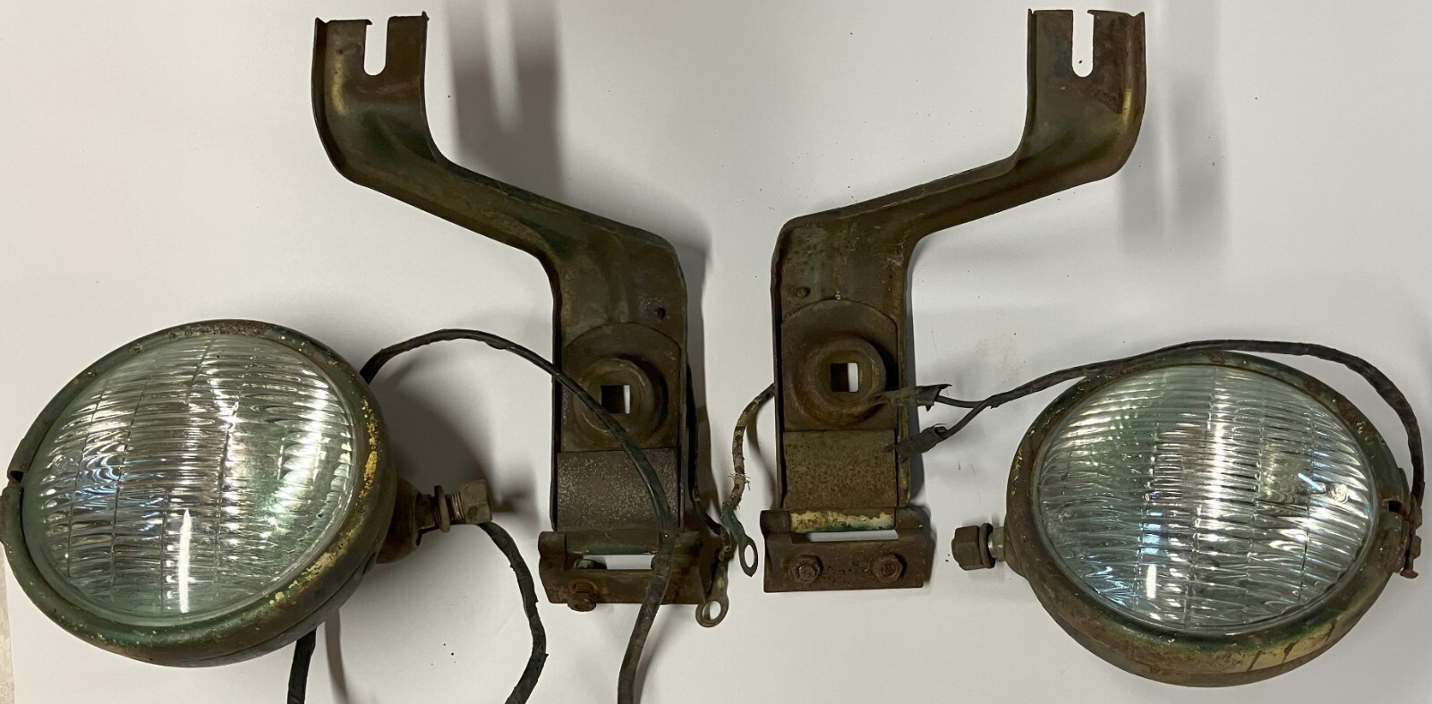 MB / GPW Willys Jeep 2 Revolving Headlights, buckets and brackets eBay
