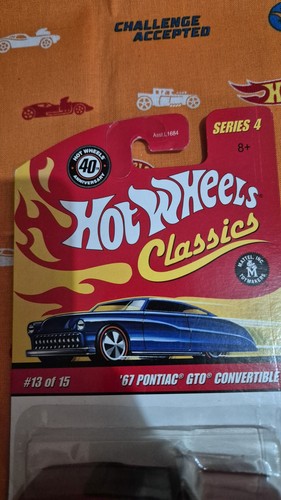 *Hot Wheels Classics '67 Pontiac GTO Convertible - Picture 2 of 6