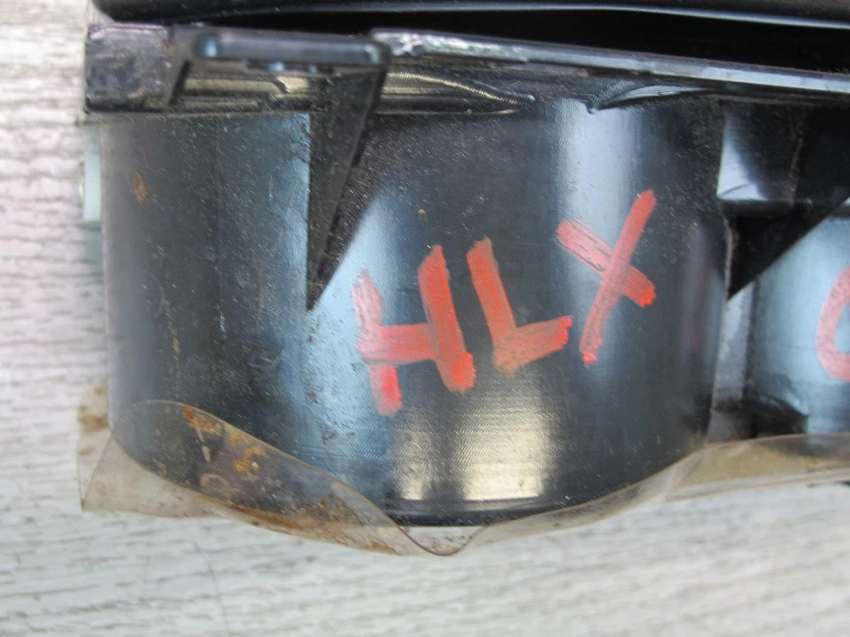 Portavasos Lexus UZJ100L LX470 2003-2007 consola central delantera Foto 2 de 4