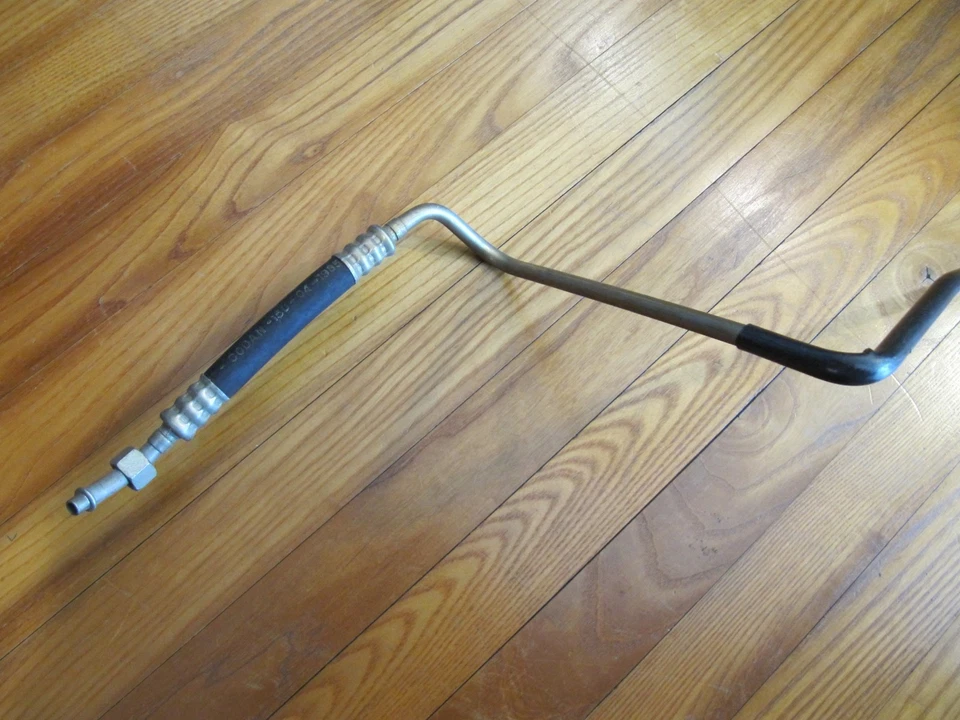 Porsche 944 Turbo Aire Acondicionado Línea 944 573 093 05 Nuevo de Lote Antiguo 1988-1991 Foto 2 de 4