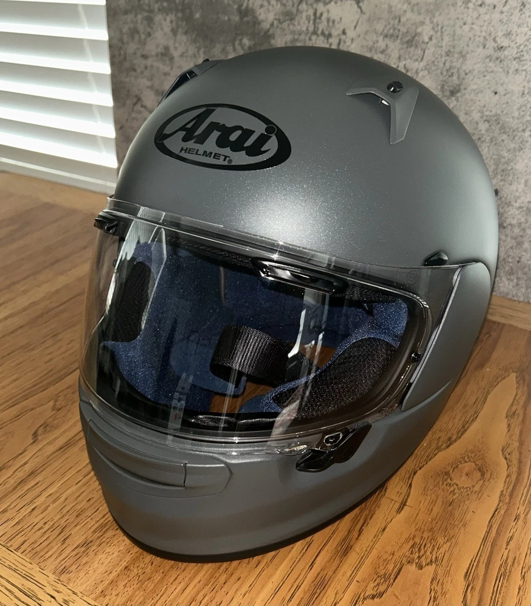 arai helmet mx gray Quantum-X Aluminum Silver Large Super Fiber provides 30% higher tensile strength than standard fiberglass and provides increased penetration resistance Motorcycle helmet Arai MX-V Evo