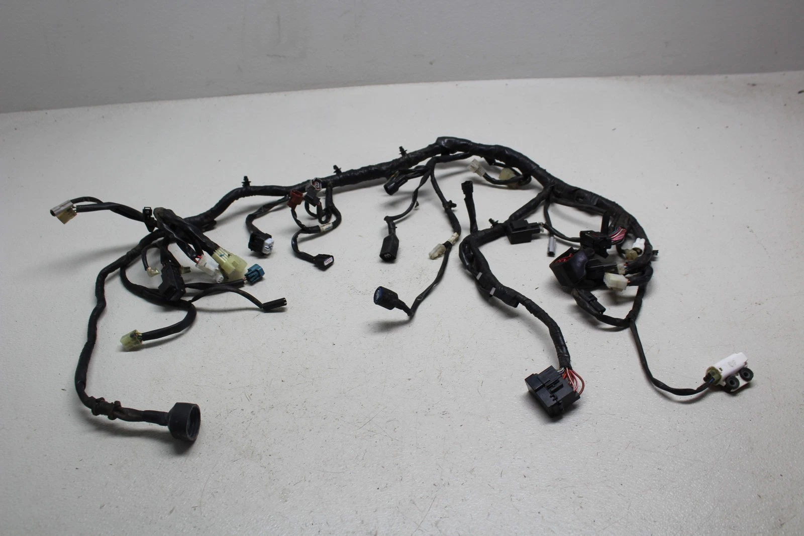 2019-2023 Yamaha Yzf R3 Yzf-r3 Main Engine Wiring Harness Motor Wire Loom