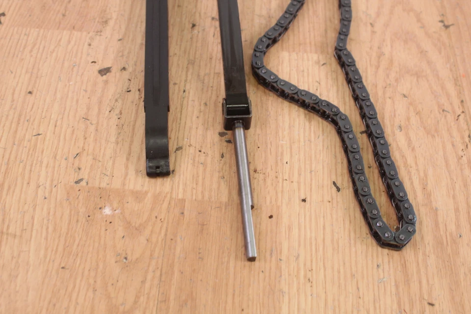 Yamaha TT 250 1980 cadena de levas con guías Foto 2 de 4