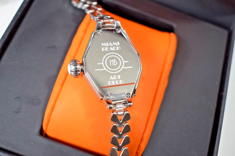 Glam Rock Miami Beach ар-деко коллекции Серебряный стальной браслет часы MBD27135  - Изображение 4 из 4