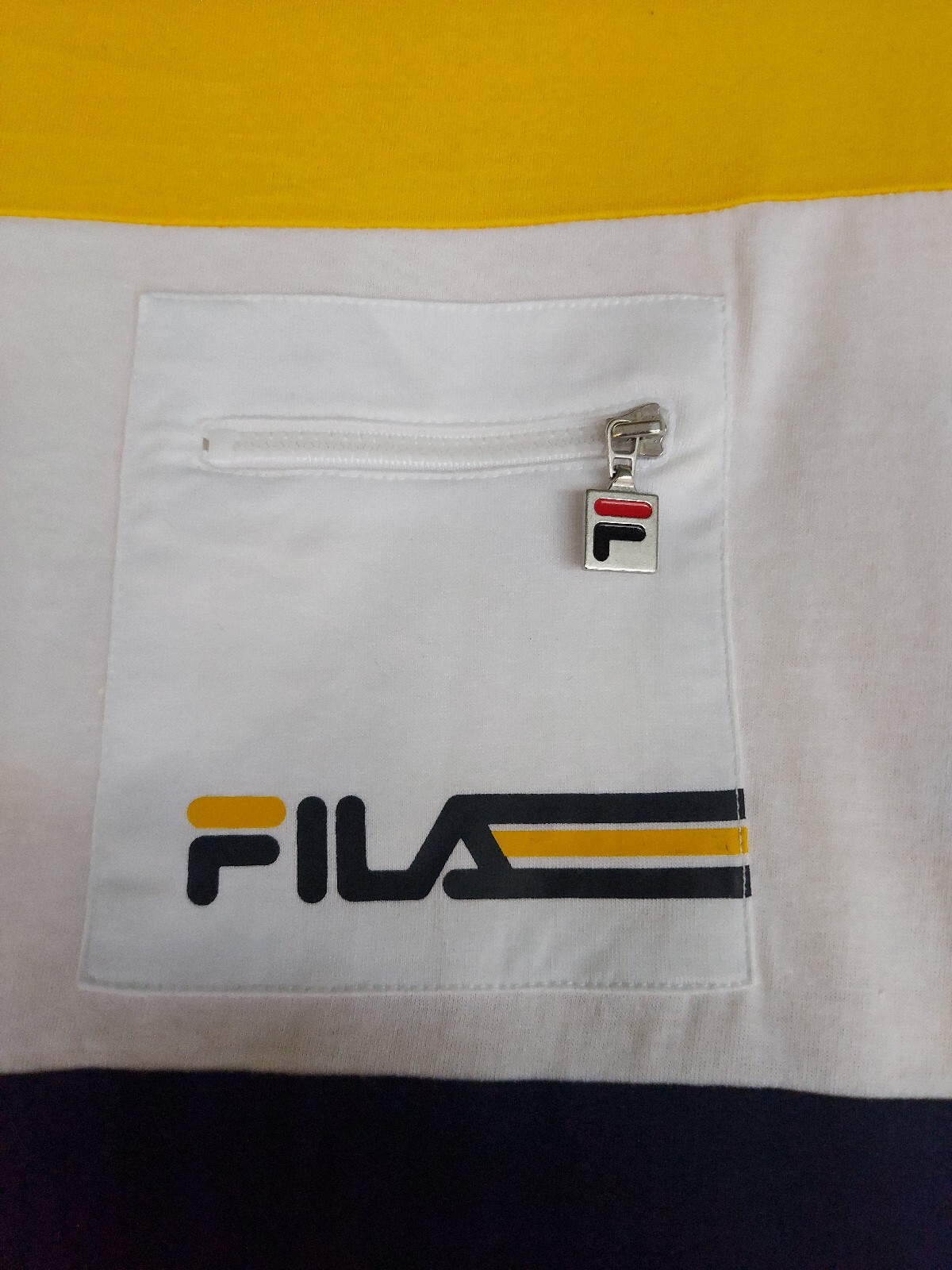 T shirt FILA giallo navy colorblock taglia large manica corta anni 90 retrò