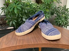 TOMS Avalon Sneaker Blue Stripe Print Heavy Sole Women  s Size 7