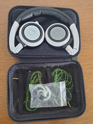 AKG Q - 460   Quincy Jones - Stereo Bügelkopfhörer mit Zubehör