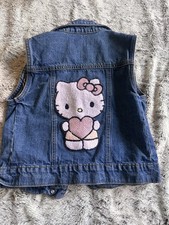 Girls Old Navy  hello kitty Jean Button Up Ve...