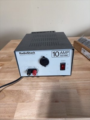 Radio Shack Model 22-506 13.8VDC 10 Amp Power Supply