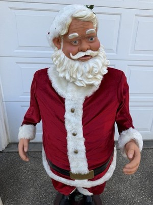 Gemmy Life Size Animated Singing Dancing Christmas Santa Claus 5 ft. Tall READ