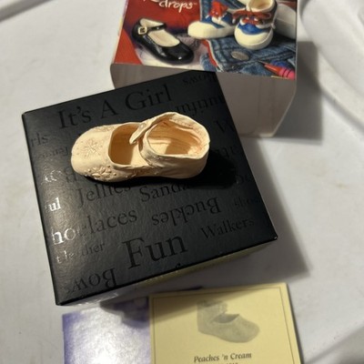 Just The Right Shoe #25137 Peaches n Cream Circa 1910 Raine Drops With Box New